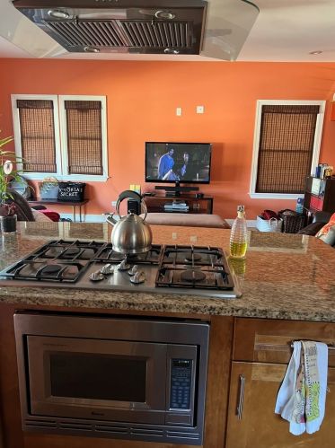 5716 Dakin St, Chicago IL 60634-2605 exterior