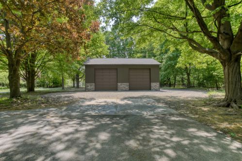 1920 76th St, Byron Township MI  49315-8520 exterior