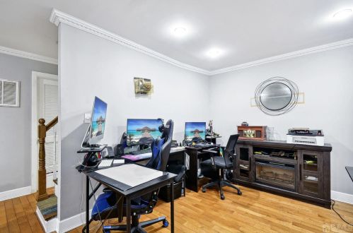 19 Richmond Rd, Edison NJ  08817-4037 exterior