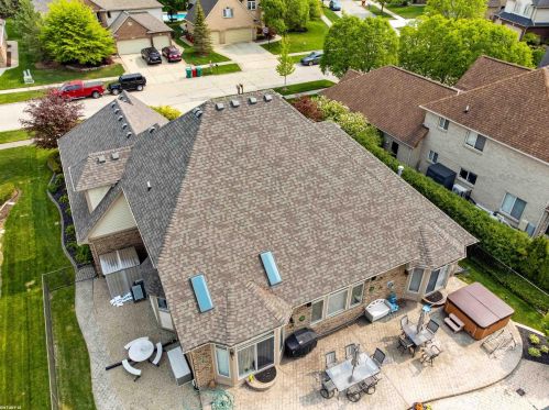 19255 Reef Dr, Macomb Township, MI 48044-3635