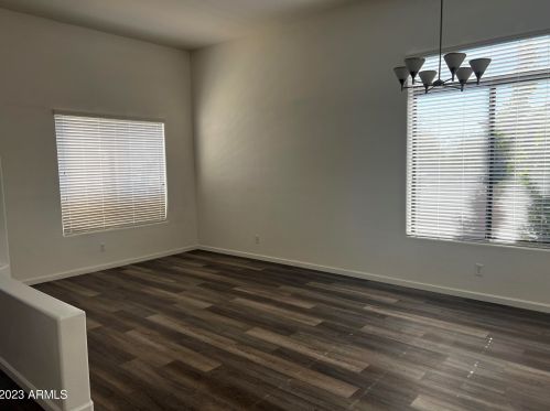 22416 49th Pl, Phoenix AZ  85054-7100 exterior