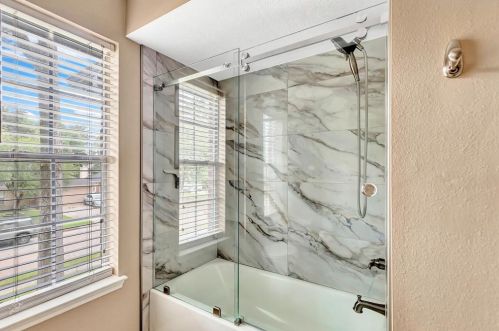 18635 Twigsworth Ln, Humble TX 77346-2611 exterior