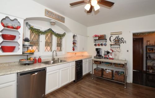 2654 16 St, Milwaukee WI 53215-3002 exterior