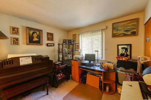 1596 Roosevelt Ave, Bohemia NY 11716-1407 exterior