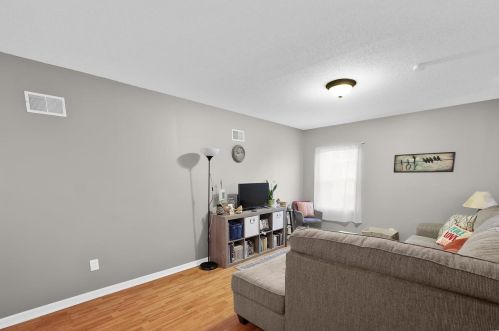 8840 Harold Dr, Saint Louis MO 63134-3205 exterior