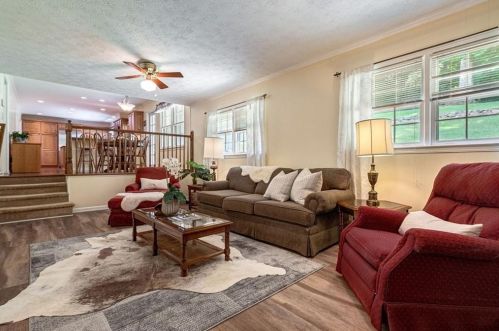 3559 Hidden Acres Dr, Atlanta GA 30340-4449 exterior