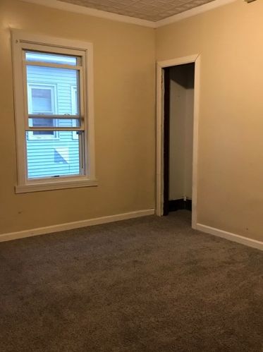 19 Gordon St, Springfield MA 01108-2111 exterior