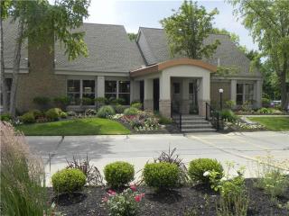 1630 Crossings Pkwy, Cleveland OH  44145-1958 exterior