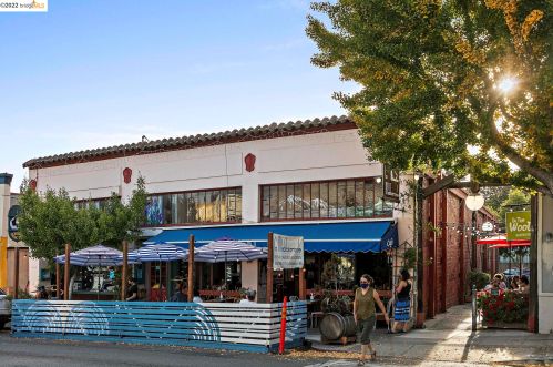 2822 Piedmont, Berkeley CA 94705-2314 exterior