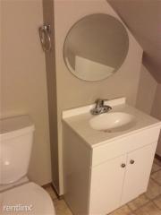 945 Beech St, Saint Paul MN  55106-4501 exterior