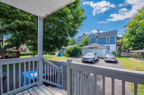 316 Monroe St, New Britain CT 06052-1628 exterior