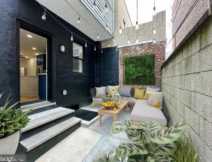 1639 Jackson St, Philadelphia PA 19145-3617 exterior