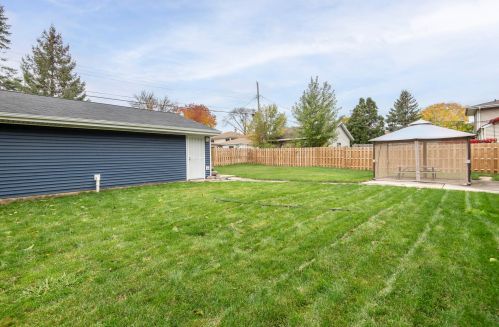 4625 74, Milwaukee WI 53218-4750 exterior