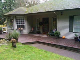 16223 Mcnamee Rd, Portland, OR 97231-2149