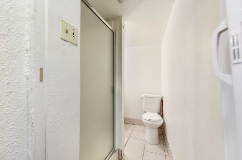 2014 Arlington Ave, Pittsburgh PA 15203-1311 exterior