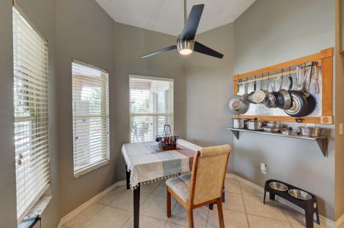 174 Dalton Cir, Fort Pierce FL 34953-5847 exterior