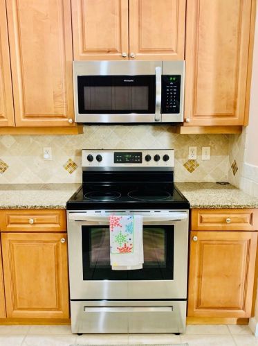 4413 Alsace Ave, Fort Pierce FL 34983-8337 exterior