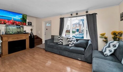 4310 Christiana Ave, Chicago, IL 60632-2834