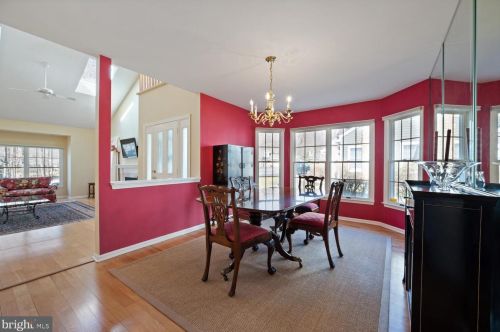 48 Coriander Dr, Princeton NJ 08540-9428 exterior