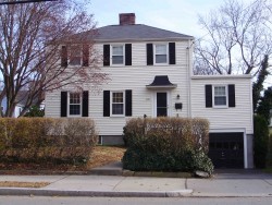 180 Winchester St, Newton, MA 02461-2130