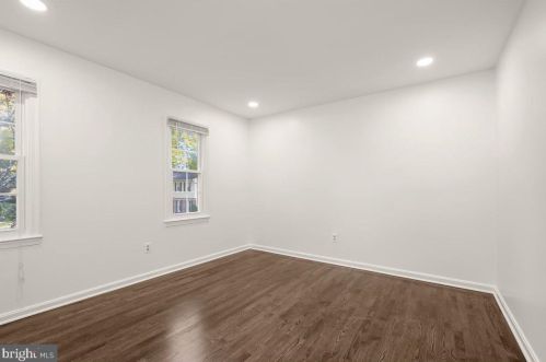 1721 Arbor View Rd, Silver Spring MD 20902-1410 exterior