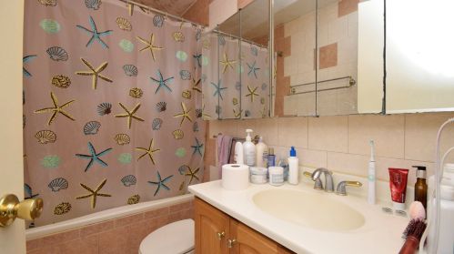 901 Plymouth Ct, Chicago IL 60605-2059 exterior