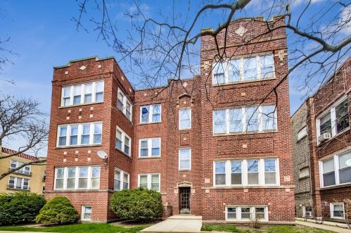 3256 Wilson Ave, Chicago IL 60640-5211 exterior