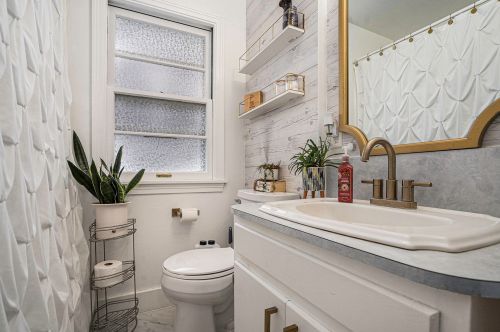 2914 G Ave, Kalamazoo MI  49004-2118 exterior