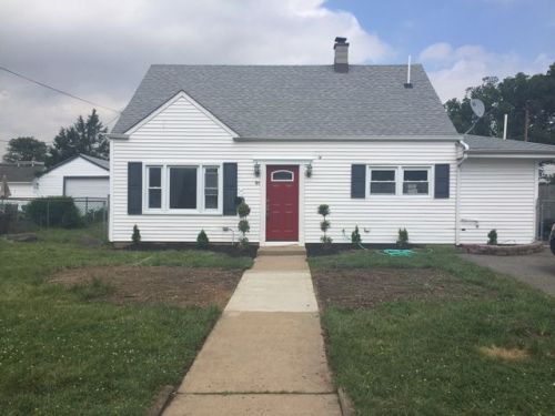 21 Hillcrest Ave, Edison, NJ 08817-3728