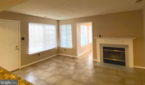 6008 Ellesmere Ct, Alexandria, VA 22315-4873