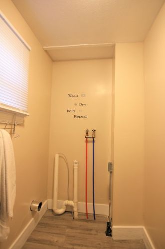 71 Cres Ave, Meskegon MI 49444-3066 exterior