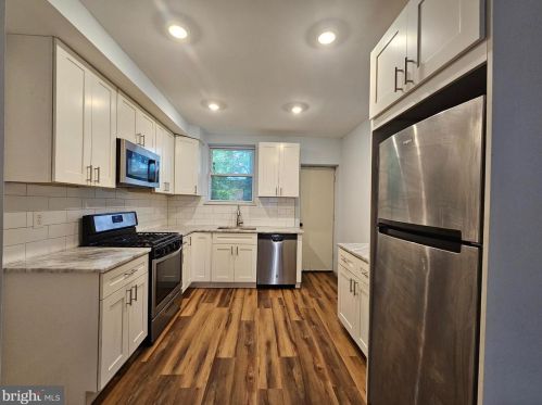 6121 Chancellor St, Philadelphia PA  19139-3703 exterior