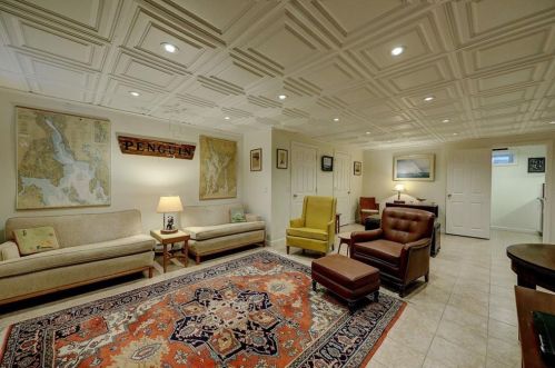 243 Transit St, Providence RI 02906-1023 exterior