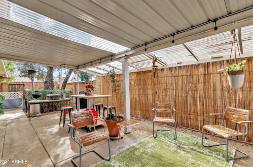 5047 39 Dr, Phoenix AZ 85029-3002 exterior