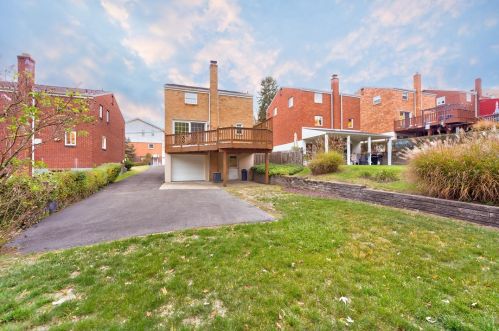 917 Eathan Ave, Pittsburgh PA 15226-1626 exterior