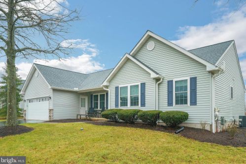 62 Presidential Dr, Limerick PA  19468-3461 exterior