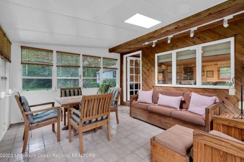 442 Frank Applegate Rd, Jackson Twp NJ 08527-2454 exterior