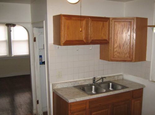 2828 Campbell Ave, Chicago IL 60618-7902 exterior