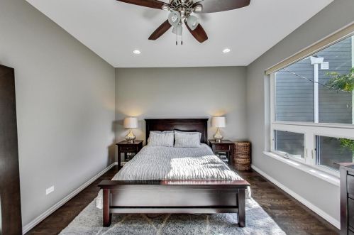 2100 Bingham St, Chicago IL 60647-4033 exterior