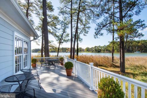 7332 Pea Nck Rd, Saint Michaels MD 21663-2714 exterior