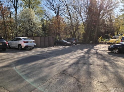 219 Amboy Ave, Metuchen NJ 08840-2410 exterior