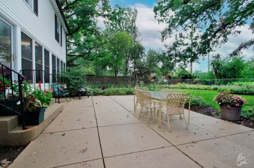 1006 Keith Ave, Waukegan IL 60085-2134 exterior