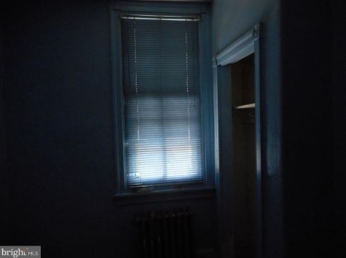 2220 Cantrell St, Philadelphia PA 19148-3319 exterior