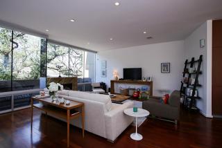 2407 Windsor St, Houston TX  77006-2513 exterior