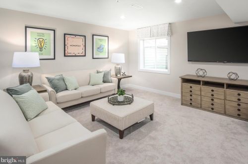 1240 Beck Ml Rd, Hanover PA 17331-9752 exterior