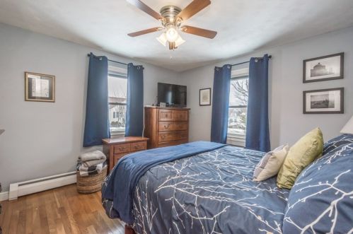 2 Ontario St, Worcester MA 01606-1873 exterior