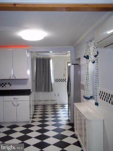 1235 2nd St, Philadelphia PA 19122-3324 exterior