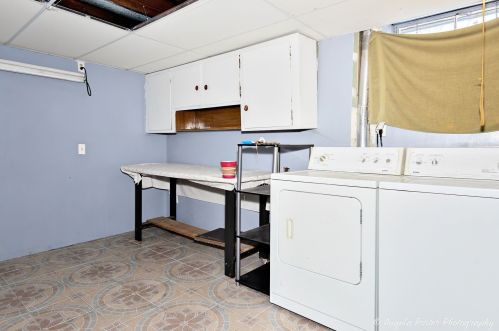 2124 Indian Rd, Waukegan IL 60087-4550 exterior