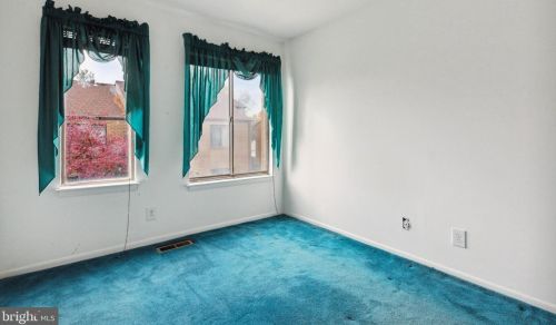 3110 Apple Rd, Washington DC 20018-1605 exterior