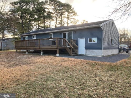 17 Chippewa Trl, Browns Mills NJ  08015-6466 exterior